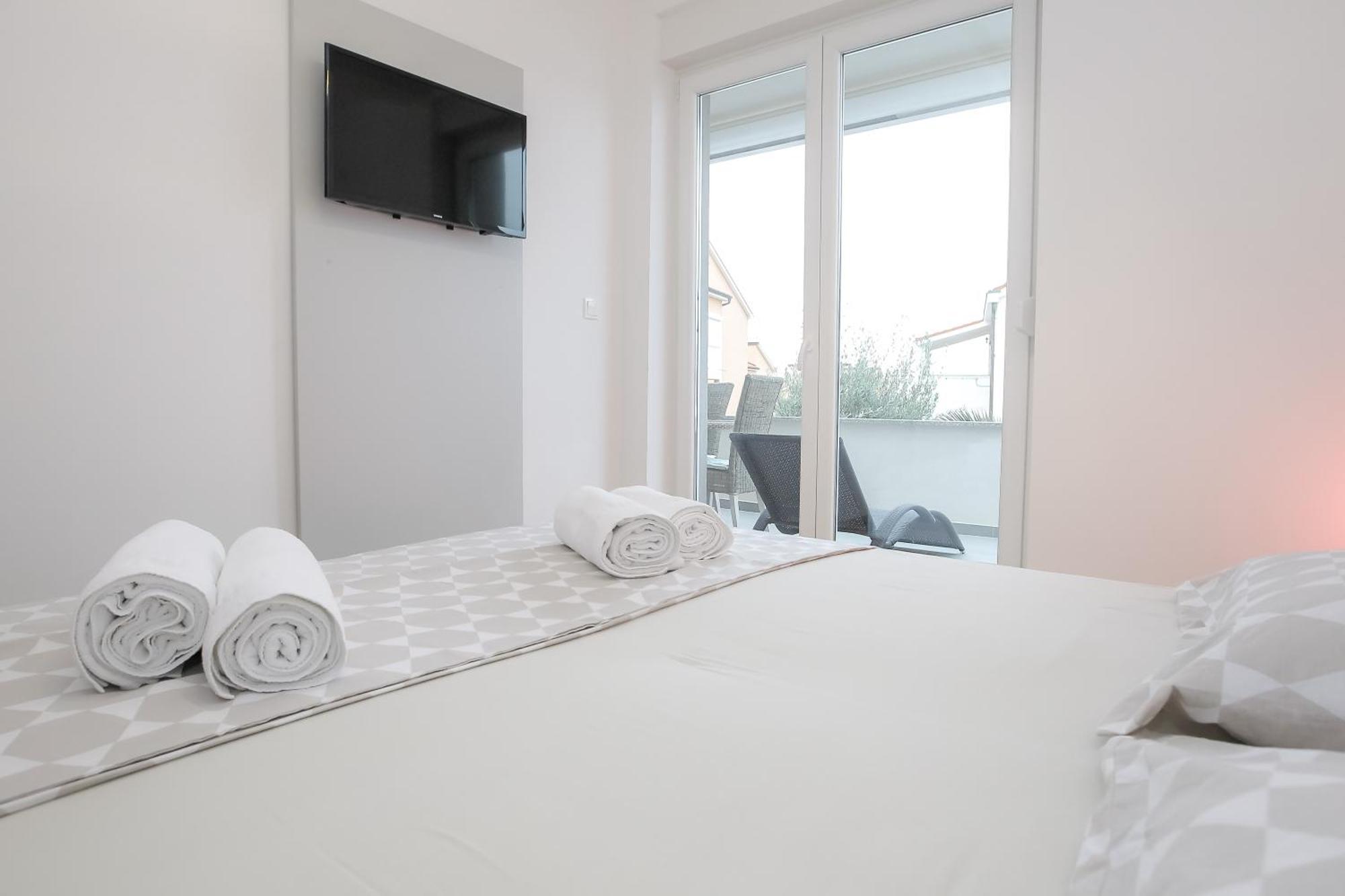 Apartments Tomana Novalja Rom bilde